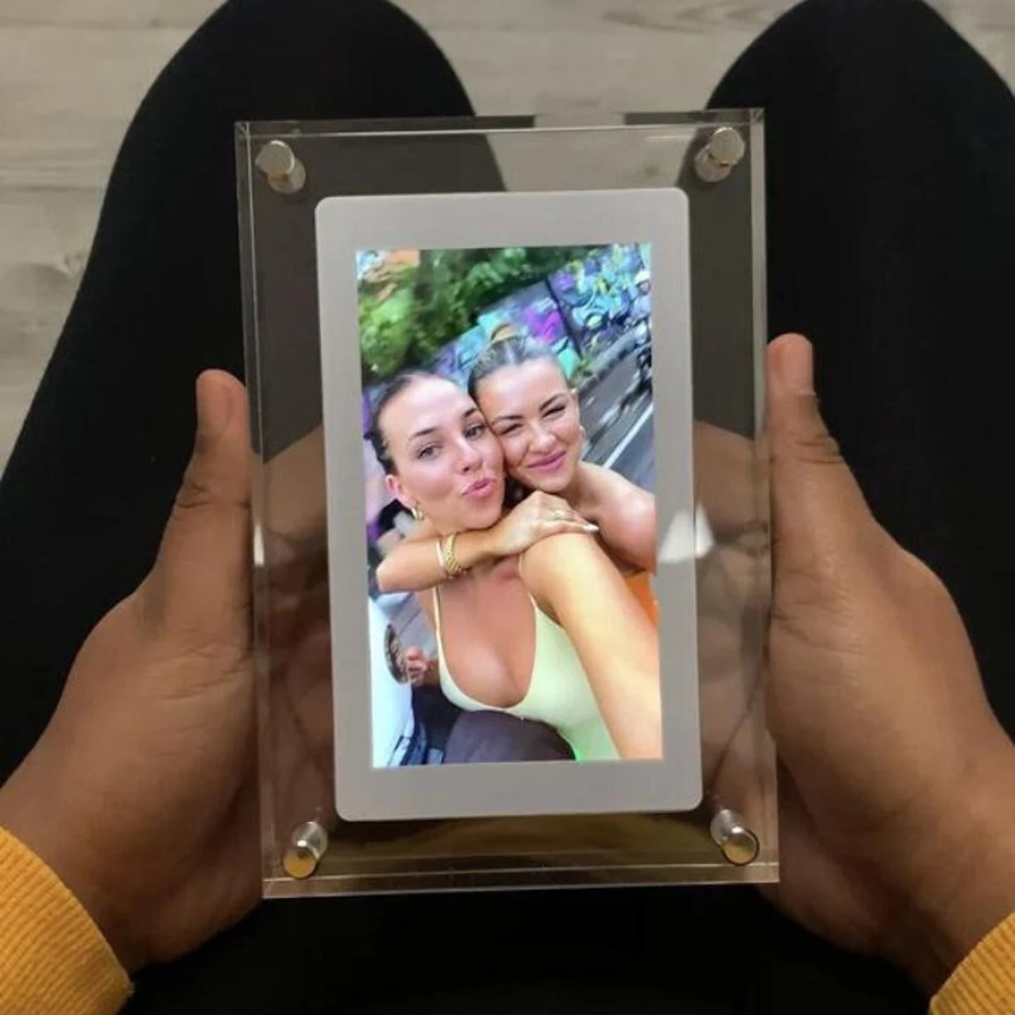 digital frame